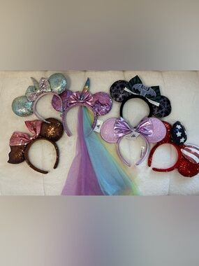 Lot of 6 Authentic Disney Parks Ears Like new or NWT Haunted Mansion, Lilac